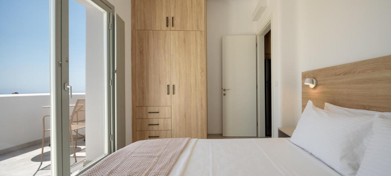 Seaview Apartment Fira  Exterior photo